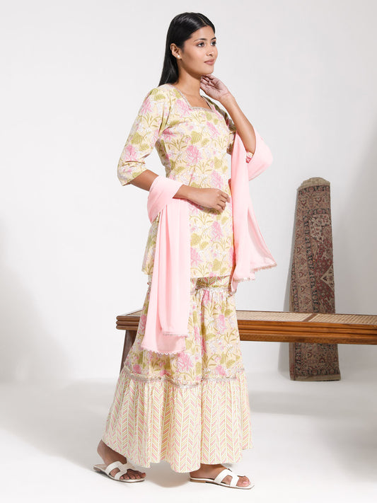 Women's Yellow And Pink Kurta Set