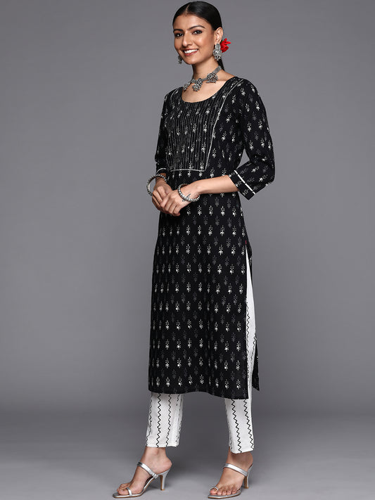 black and white cotton printed yoke design kurta paired with printed dupatta and trouser