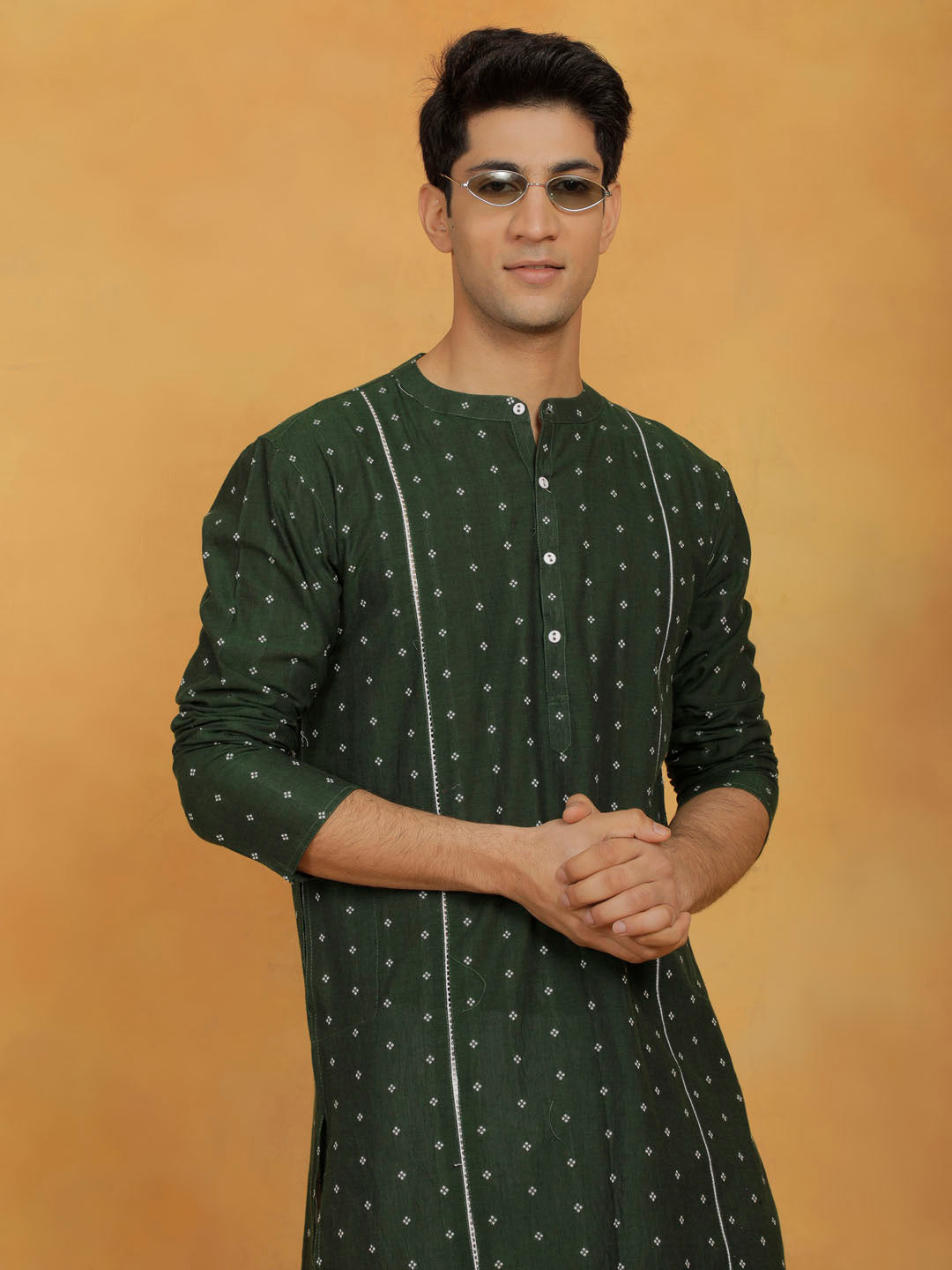 Men's Bottle Green And White Cotton Kurta Pyjama Set