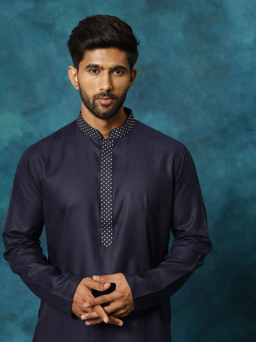 Men's Navy And White Cotton Blend Kurta Pyjama Set