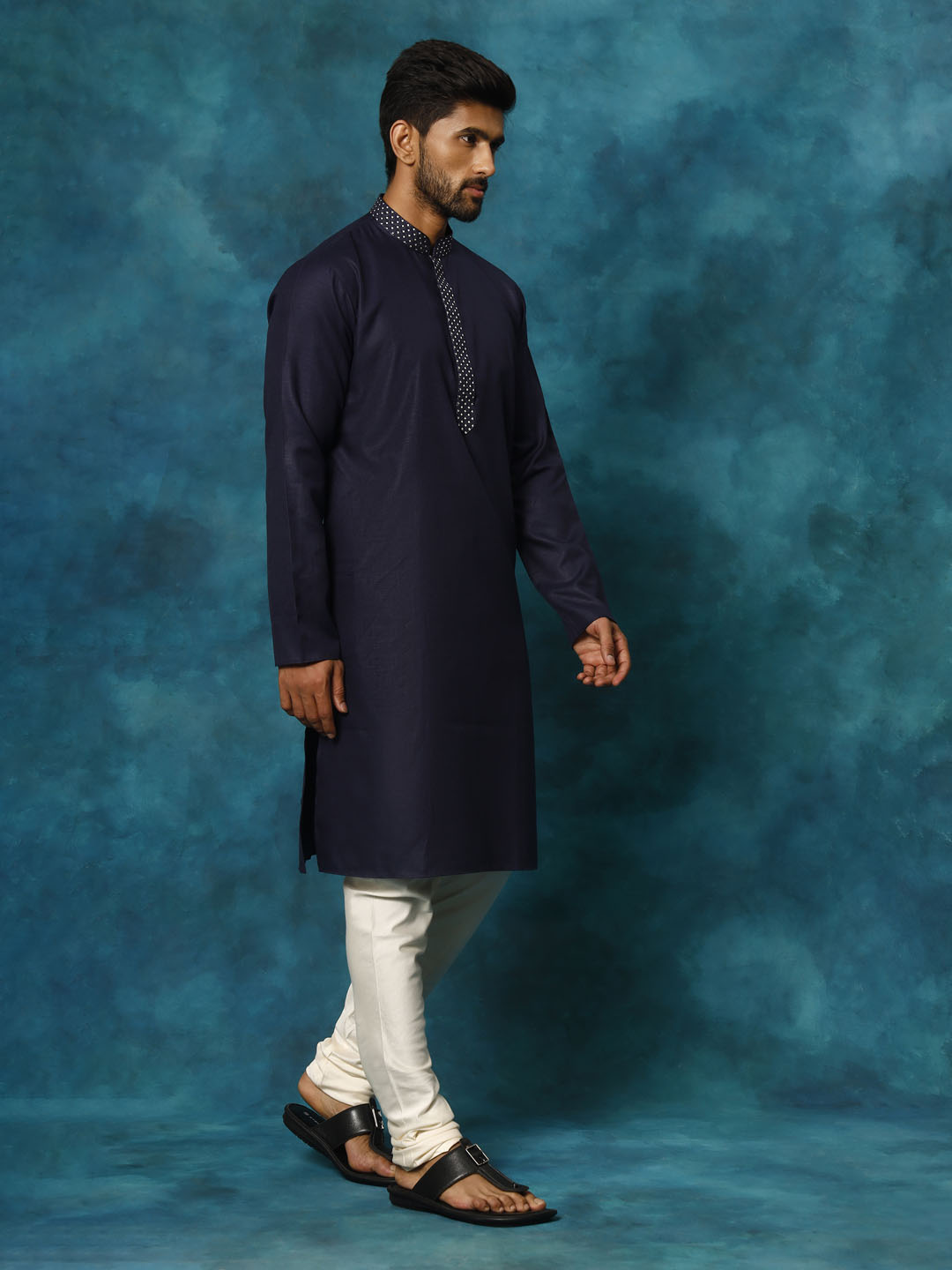 Men's Navy And Cream Cotton Blend Kurta Pyjama Set