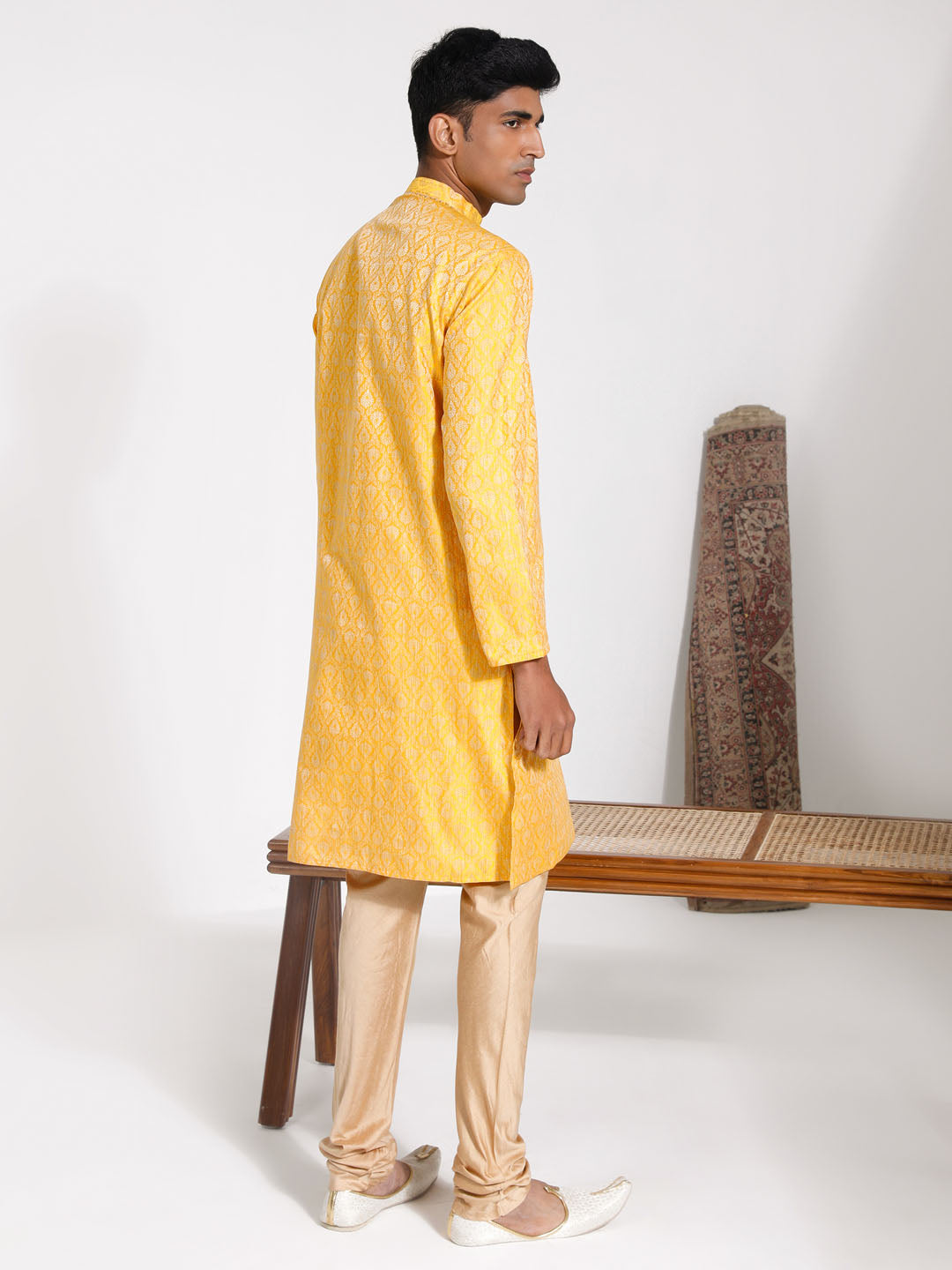 Men's Yellow Silk Blend Kurta And Pyjama Set