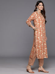 Women Rust  Floral Printed Kurta Paired With Bottom & Dupatta