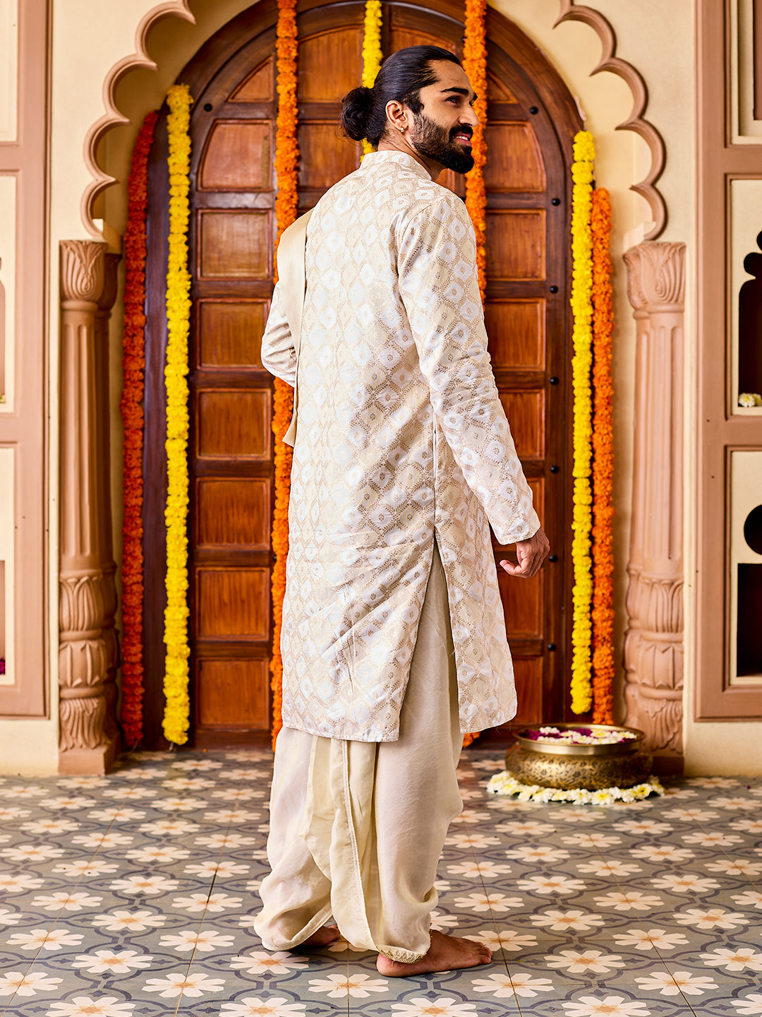 Men's Cream Tissue Benarasi Jacquard Kurta Dhoti And Dupatta Set