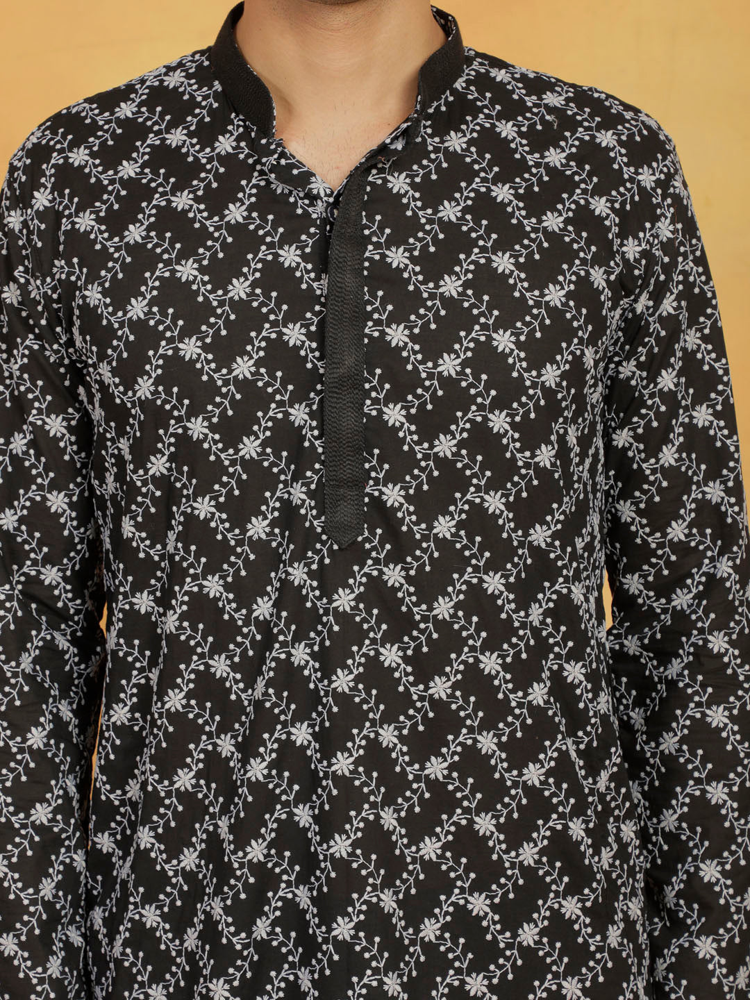 Men's Black Cotton Kurta And Pyjama Set