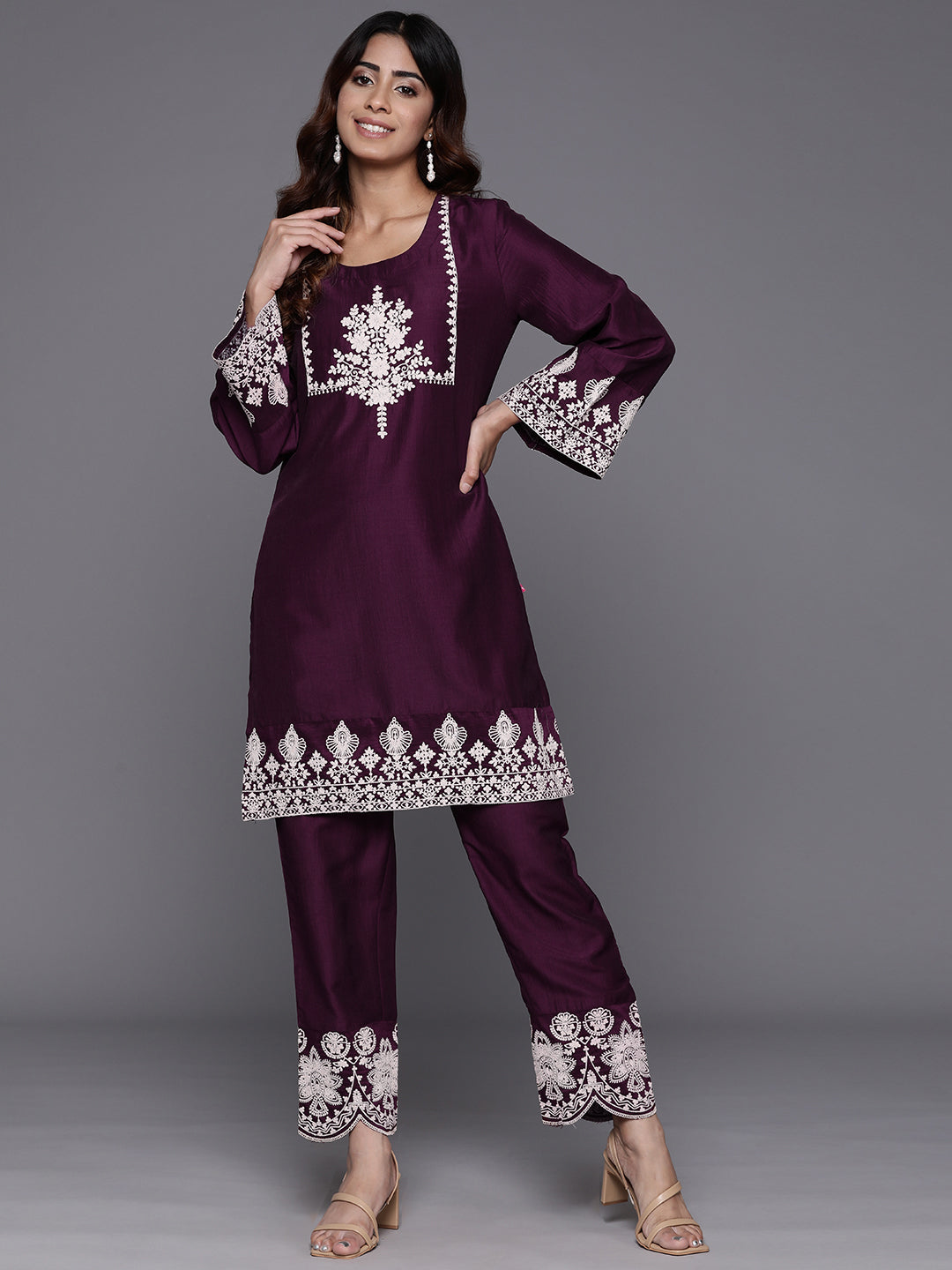 Women Violet Embroidered Short Straight Tunic With Embroidered Bottom