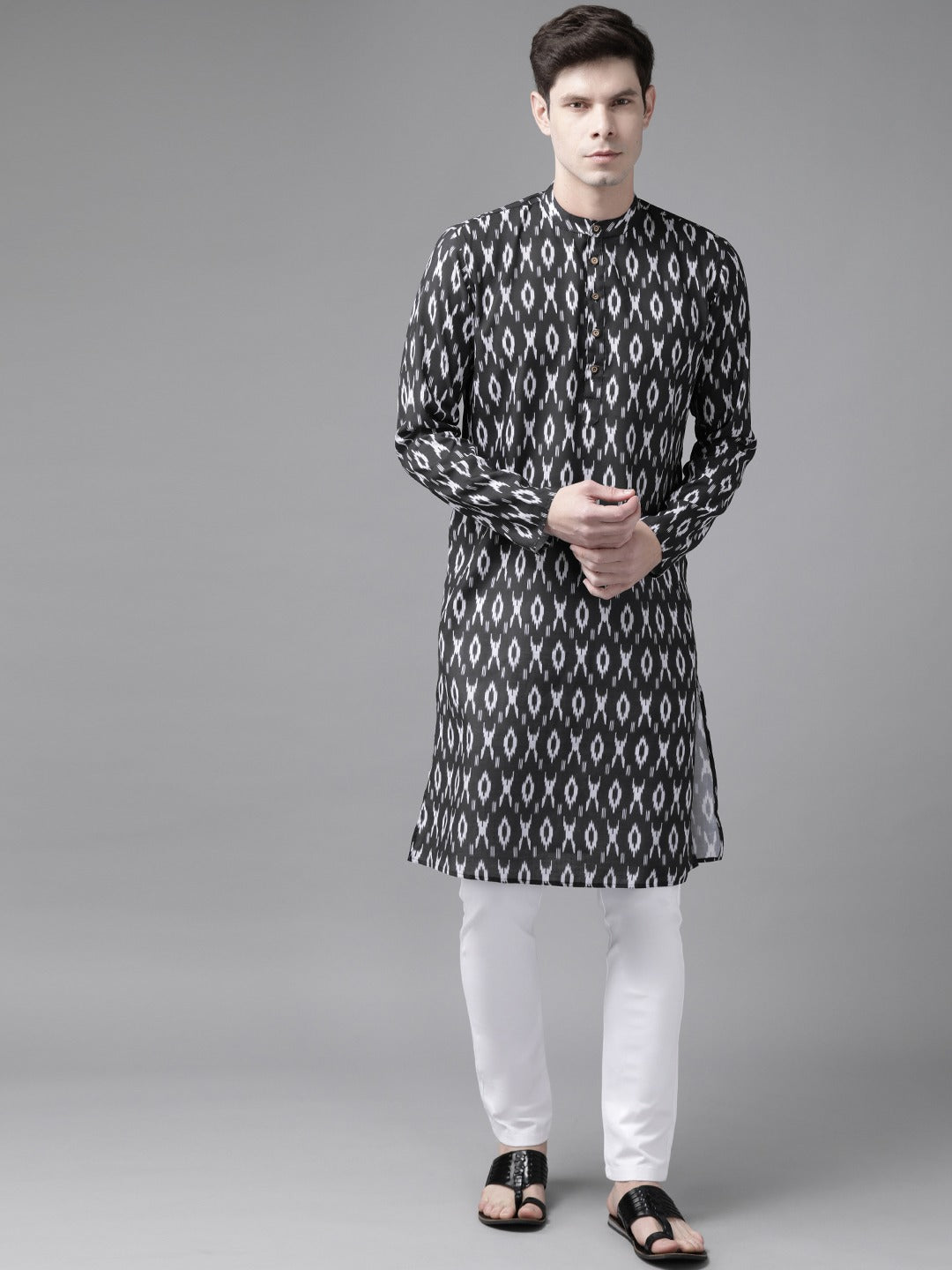 Men's Black Cotton Blend Kurta