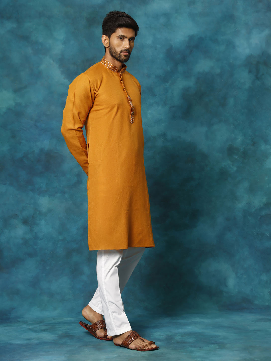 Men's Rust And White Cotton Blend Kurta Pyjama Set