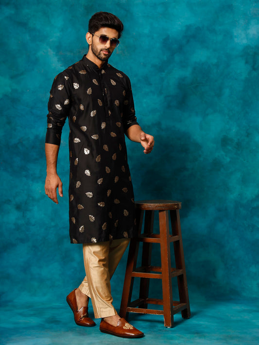 Men's Black And Rose Gold Cotton Blend Kurta Pyjama Set