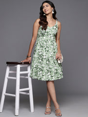 Varanga Women  Green & White Printed V-Neck Tiered Dress With Flared Hem