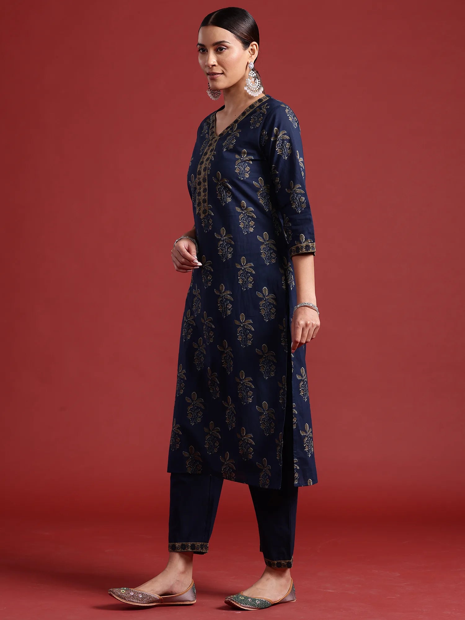 Blue Printed Straight Kurta Trousers With Dupatta set