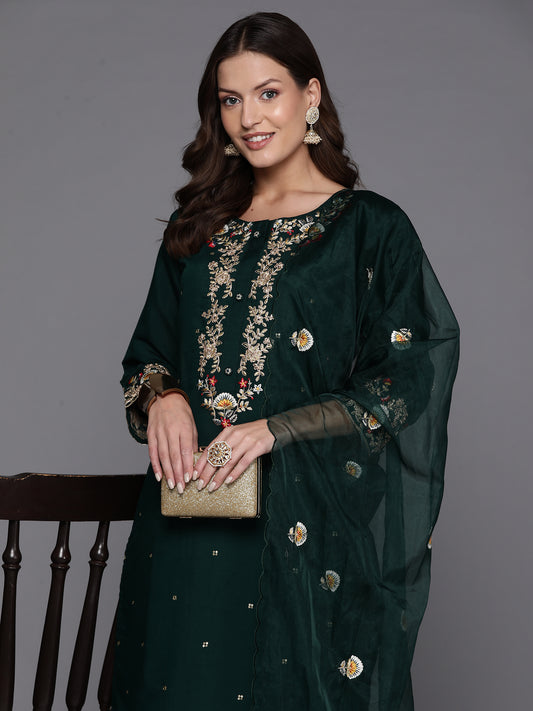 Indo Era Green Embroidered Straight Kurta Trousers With Dupatta Set