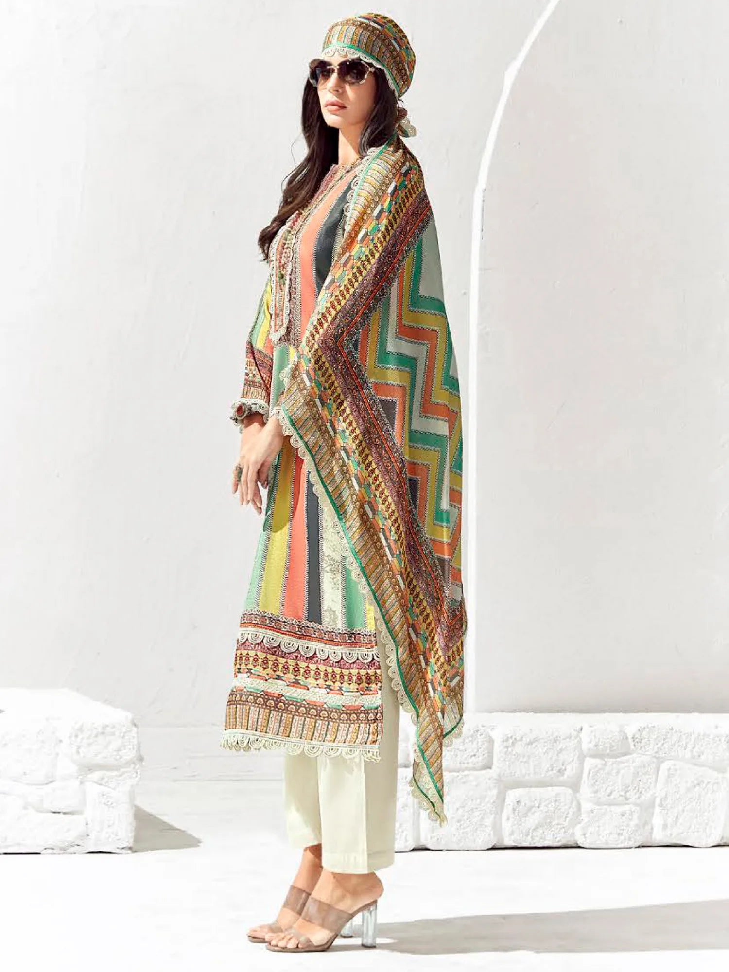 Multi Printed Straight Kurta Trousers set