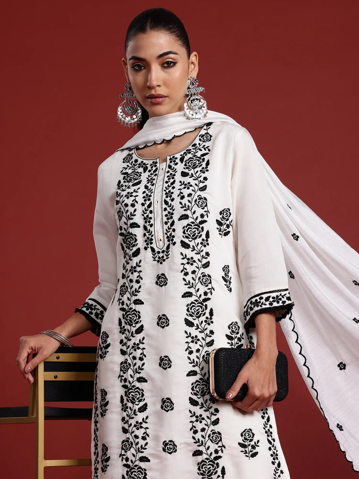 White Embroidered Straight Kurta Trousers With Dupatta Set