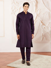 VASTRAMAY Men's Purple Cotton Blend Kurta Pyjama Set