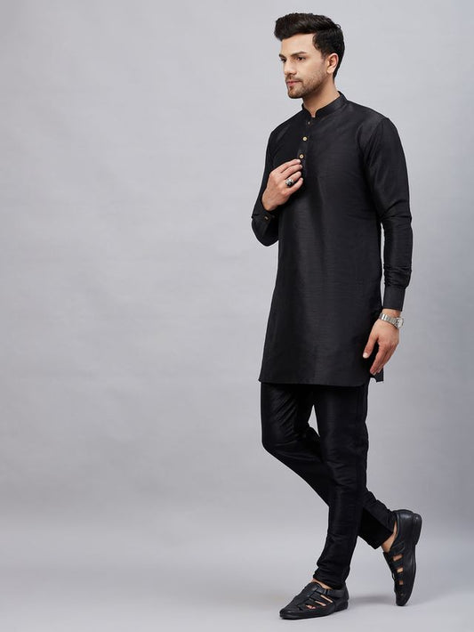 VM Men's Black And Black Cotton Blend Kurta Pyjama Set