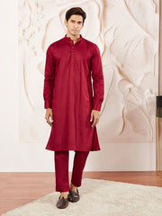 VASTRAMAY Men's Maroon Cotton Blend Kurta Pyjama Set