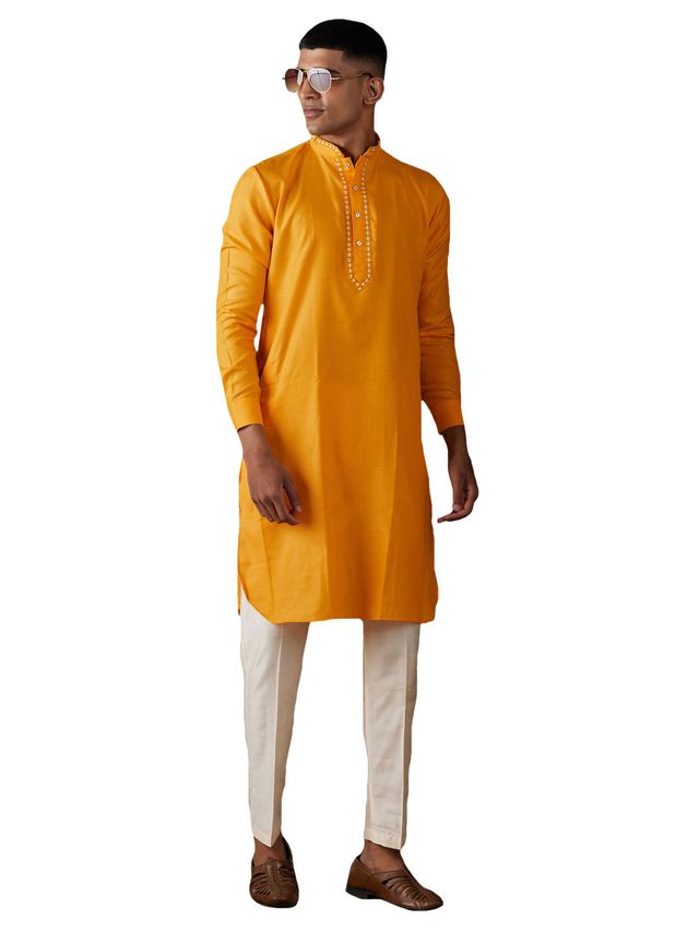 Vastramay Men's Yellow Cotton Blend Kurta