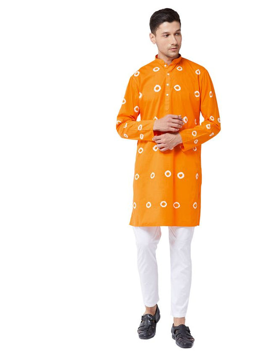 Vastramay Men's Orange And White Pure Cotton Kurta Pyjama Set