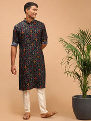 Vastramay Men's Blue And Cream Cotton Blend Kurta Pyjama Set