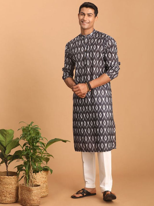 Vastramay Men's Black Cotton Blend Kurta Pyjama Set