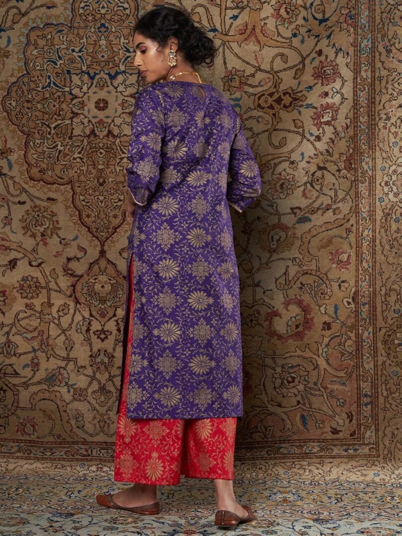 Women Purple Ethnic Motifs Yoke Design Thread Work Kurta with Palazzos