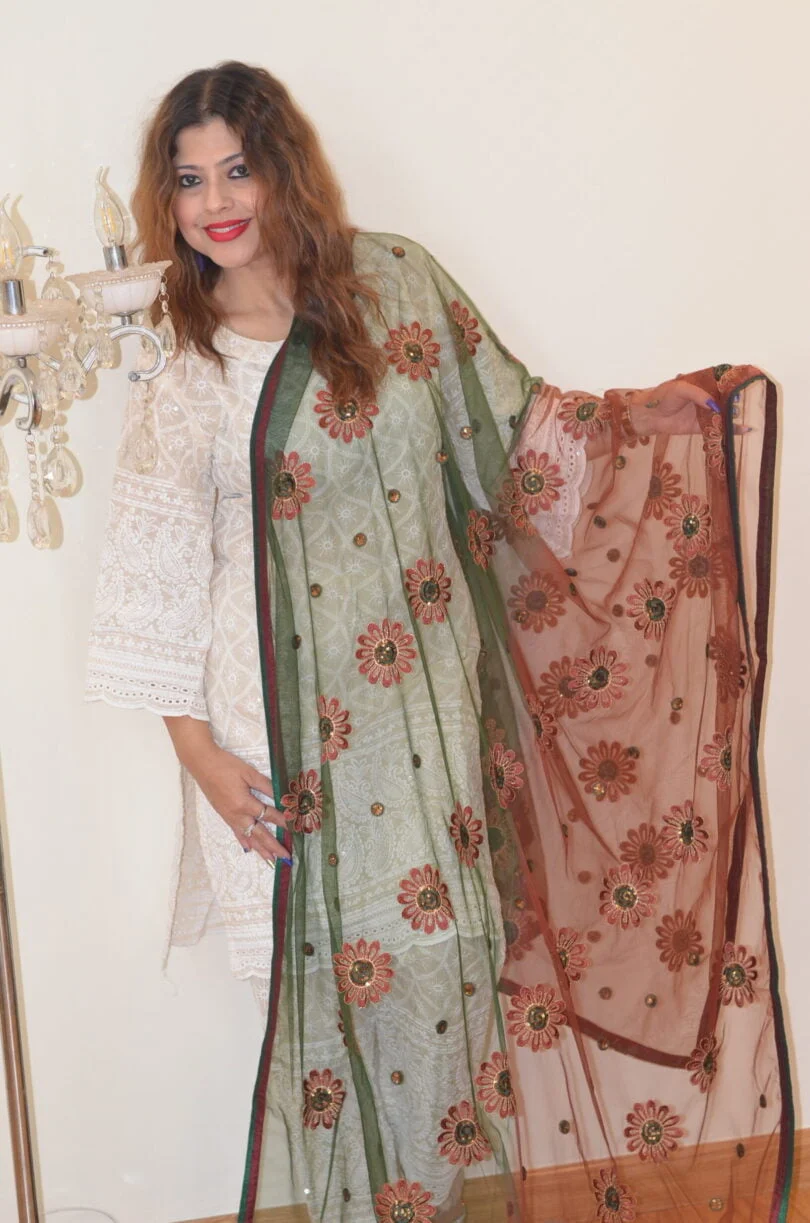 Net embroidered dupatta