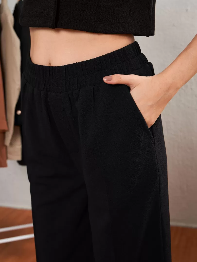 Women Black Front Darted Palazzo Pants