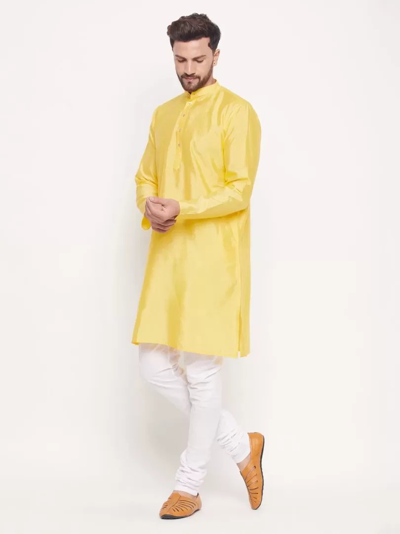 Men's Yellow And White Silk Blend Kurta Pyjama Set