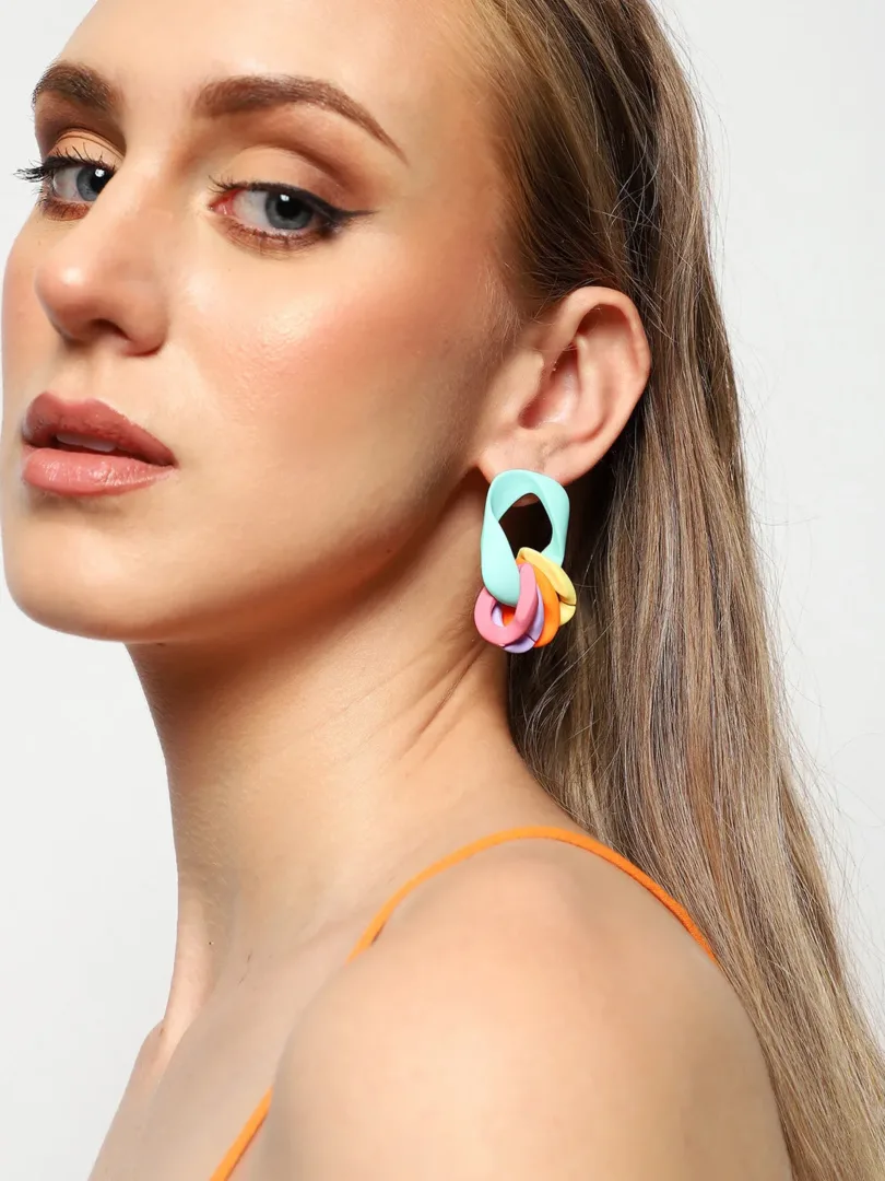 Trendy Casual Designer Drop Earring For Women