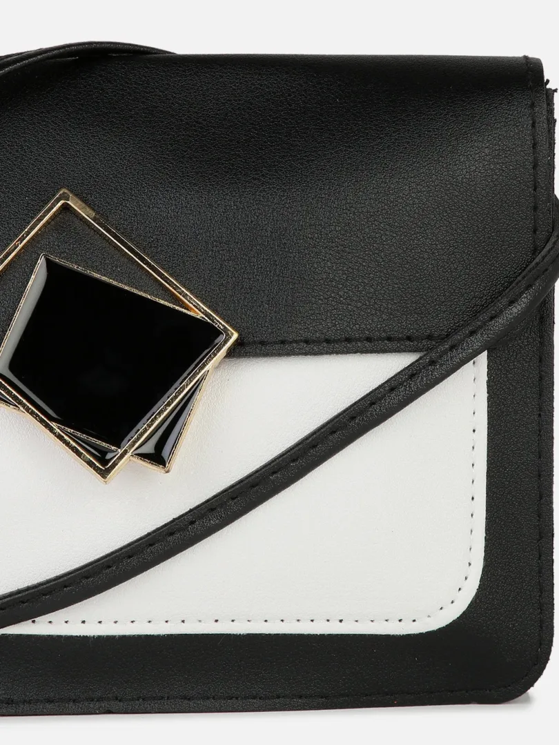 Colour Block Magnet Lock Clutch Bag with Buckle detail