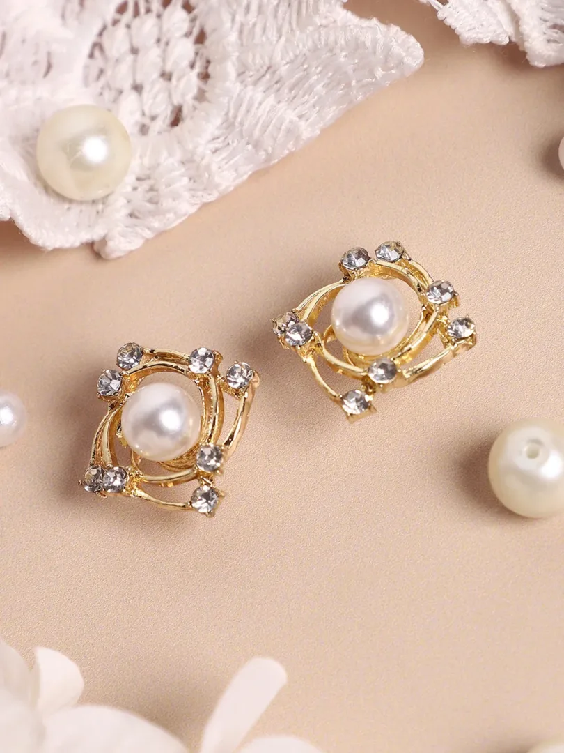 Silver Plated Pearls Casual Stud For Women