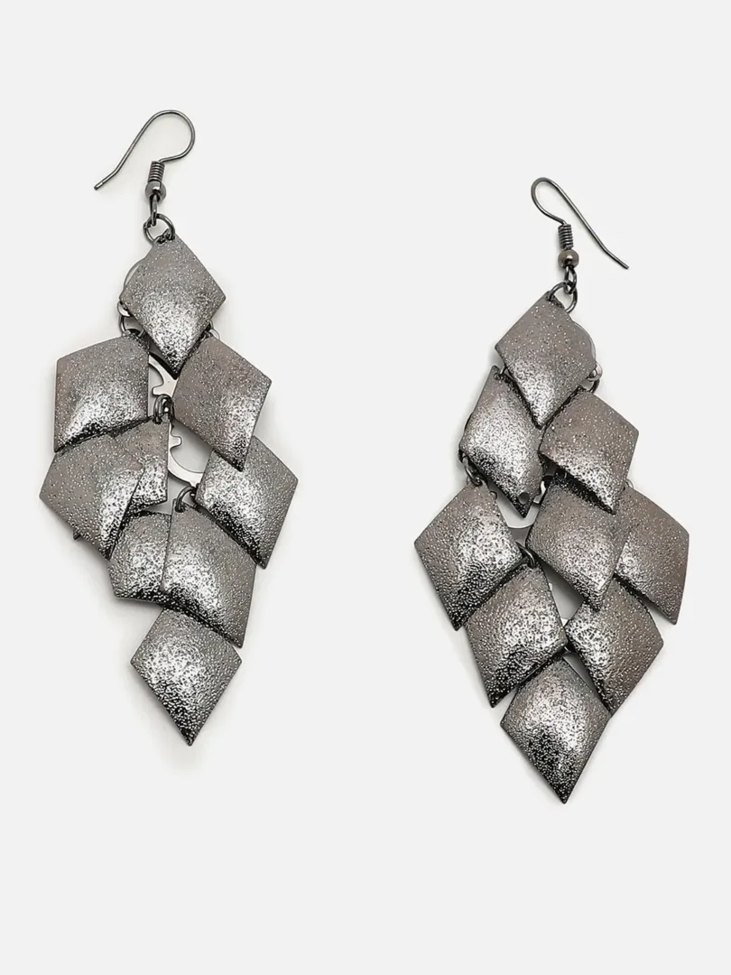 Silver Plated Designer Drop Earring