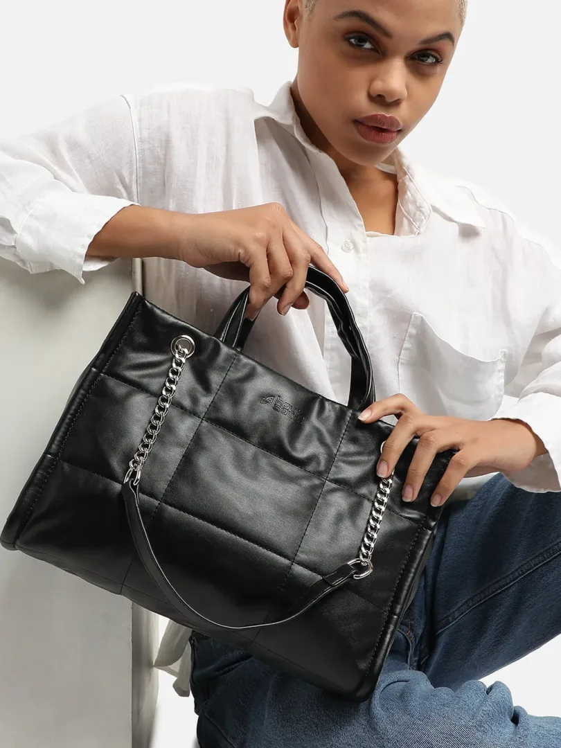 Textured Casual PU Leather Regular Hand Bag with Zip Lock For Women