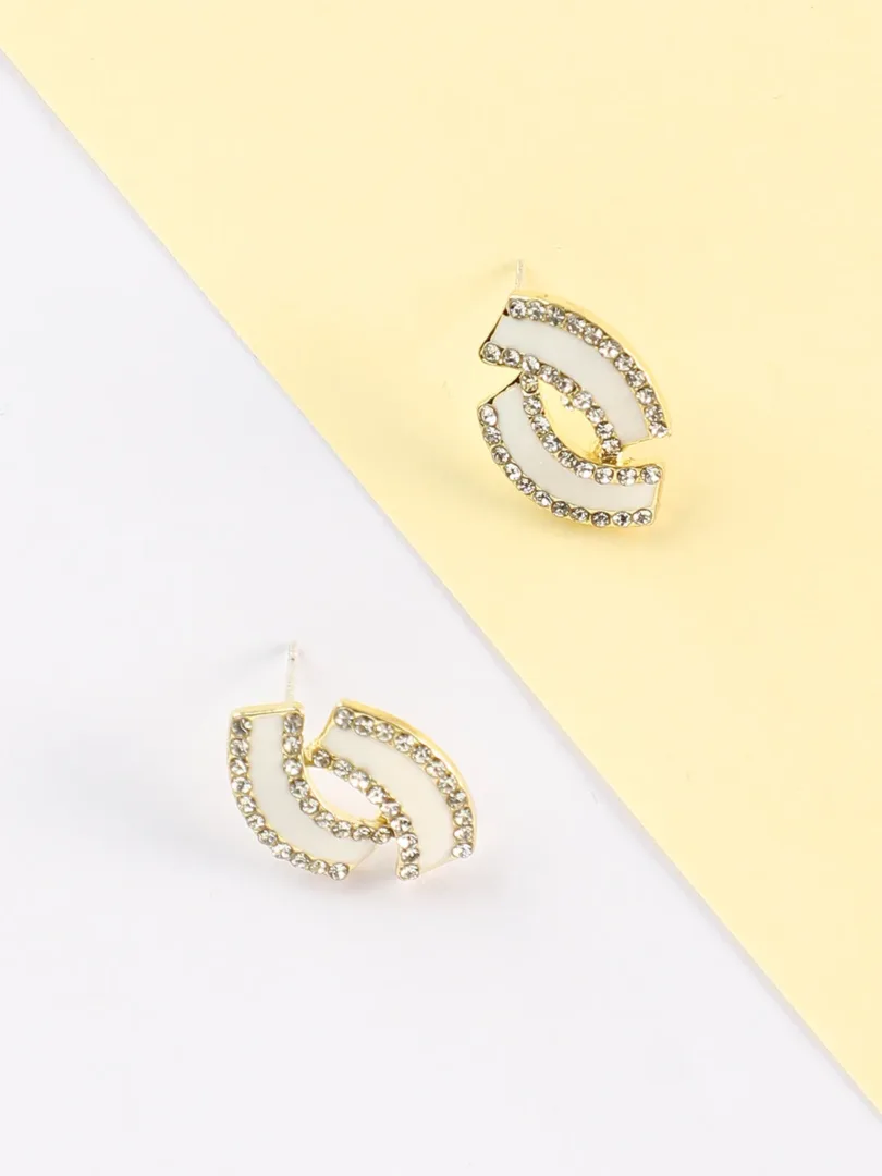 Silver Plated Designer Casual Stud For Women