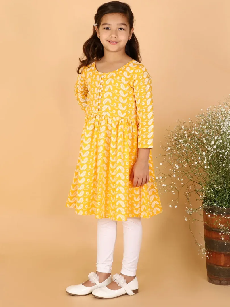 Girls Chikankari Cotton Kurta And Leggings Set