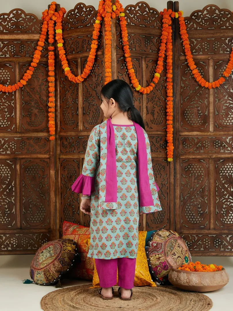 Girls Green And Pink Kurta, Pant And Dupatta