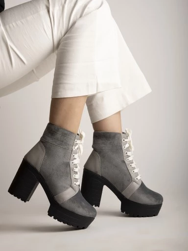 Womens & Girls Grey Solid Heeled Boots