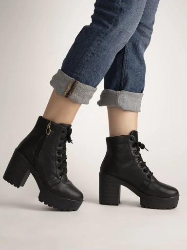 Womens & Girls Black Solid Lace Up Boots