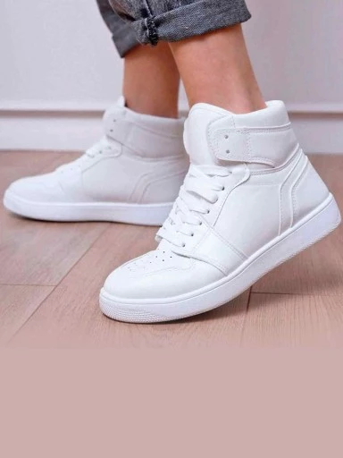 Women & Girls White Smart Casual Sneakers