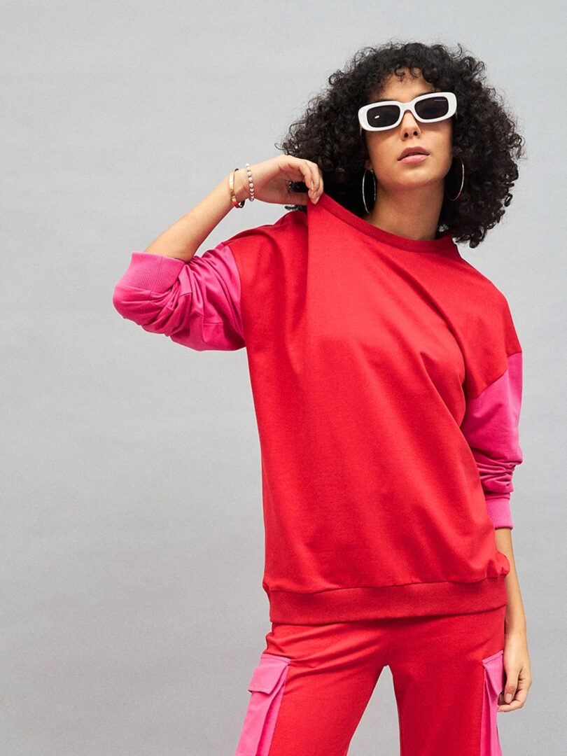 Women Red Knitted ColourBlock Oversize Sweatshirt