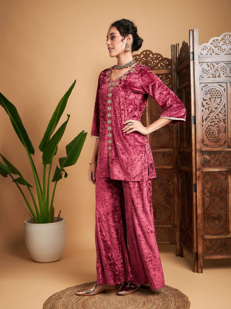 Women Pink Velvet Front Embroidered Short Kurta