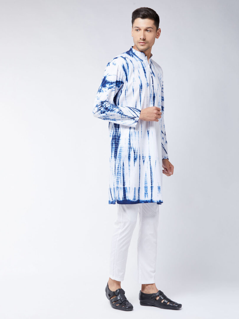 Men's Blue And White Pure Cotton Kurta Pyjama Set