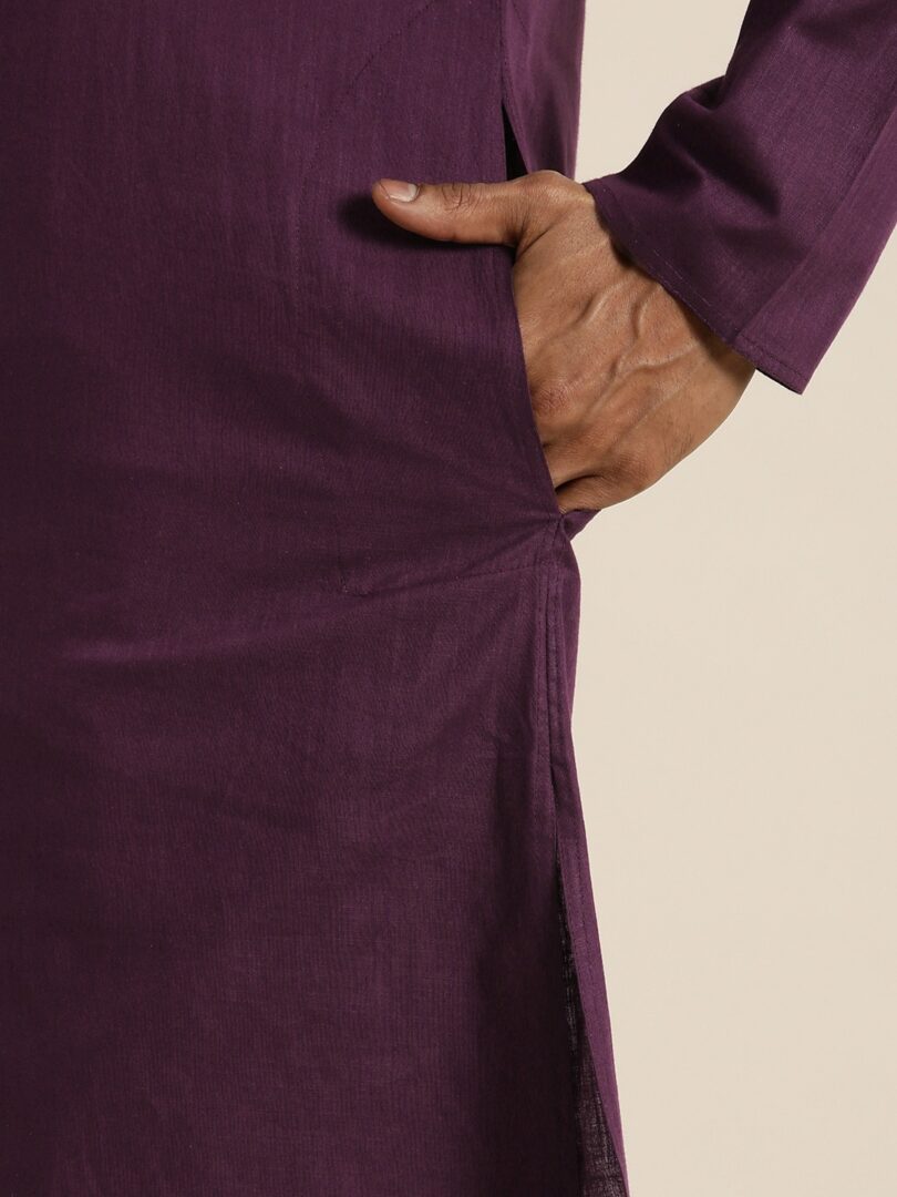Men's Purple and White Cotton Blend Kurta And Mundu Set