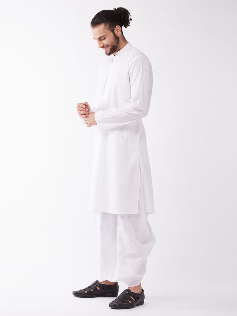 Men's White Cotton Blend Kurta And Dhoti Set