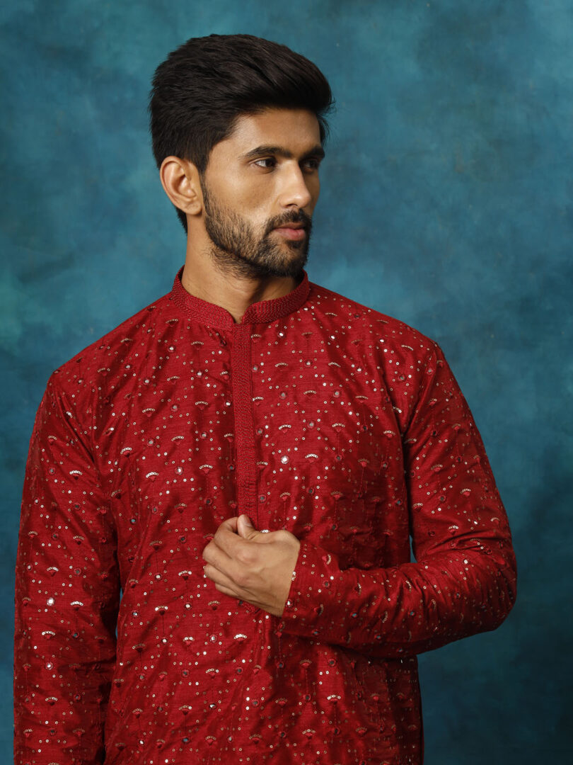 Men's Maroon And Rose Gold Silk Blend Kurta Pyjama Set