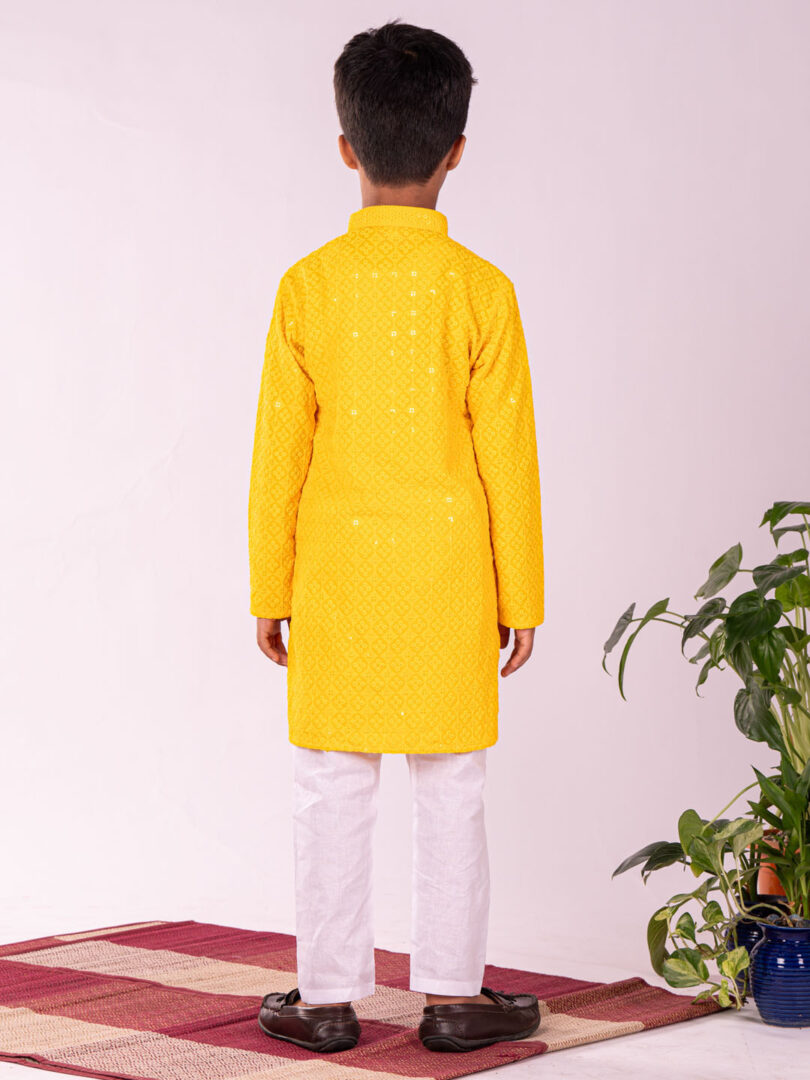 Boys' Yellow And White Kurta Pyjama Set