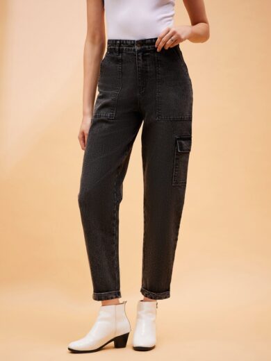 Women Black Multi Pockets Balloon Fit Jeans