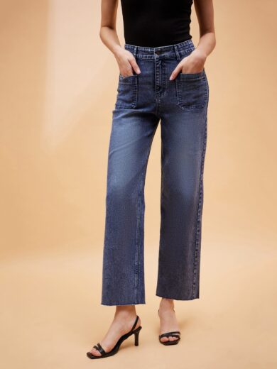 Women Blue Patched Pocket Mid Rise Jeans