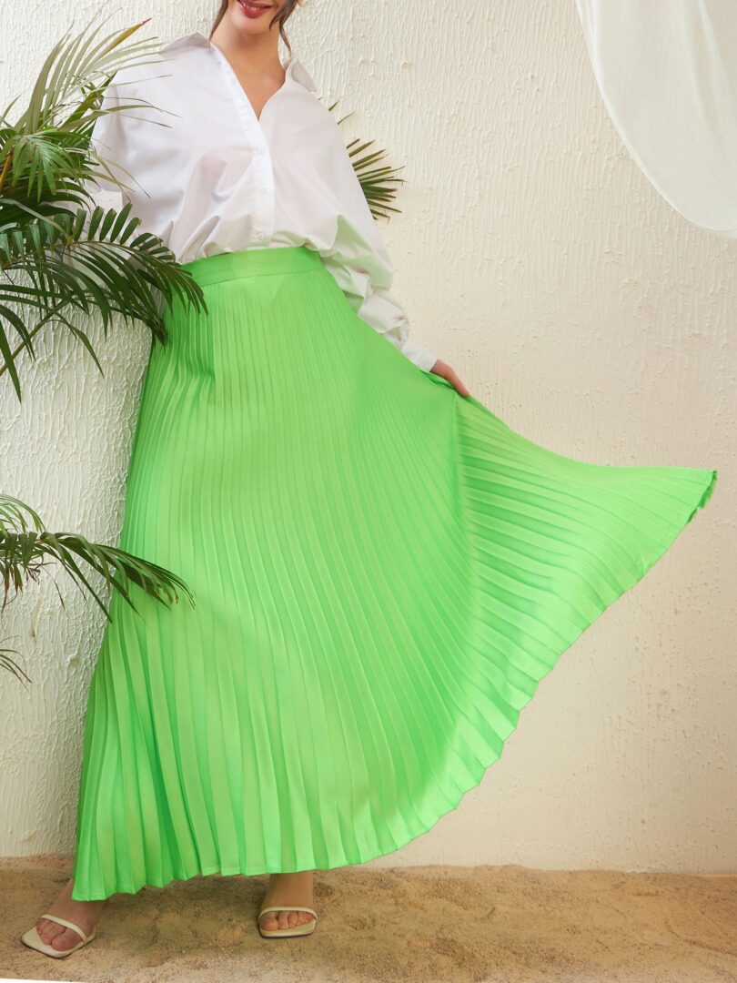 Women Green Satin Accordion Pleated Maxi Skirt